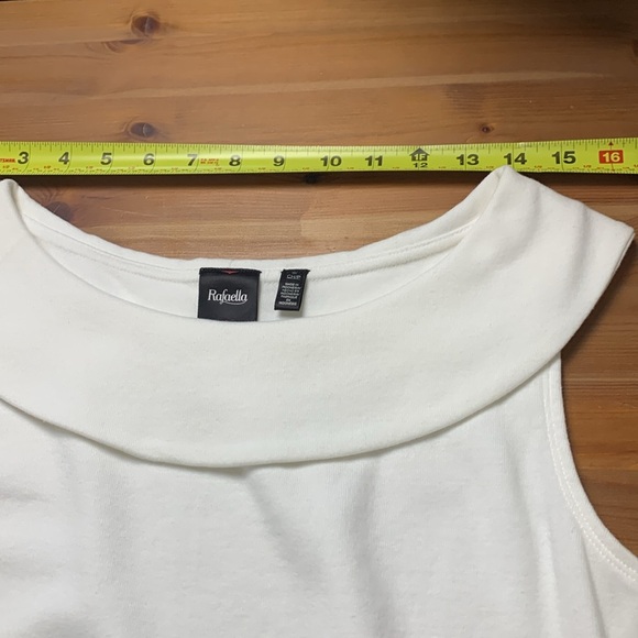 Rafaella Ivory Professional Top, Sleeveless 100% soft cotton - Picture 7 of 10